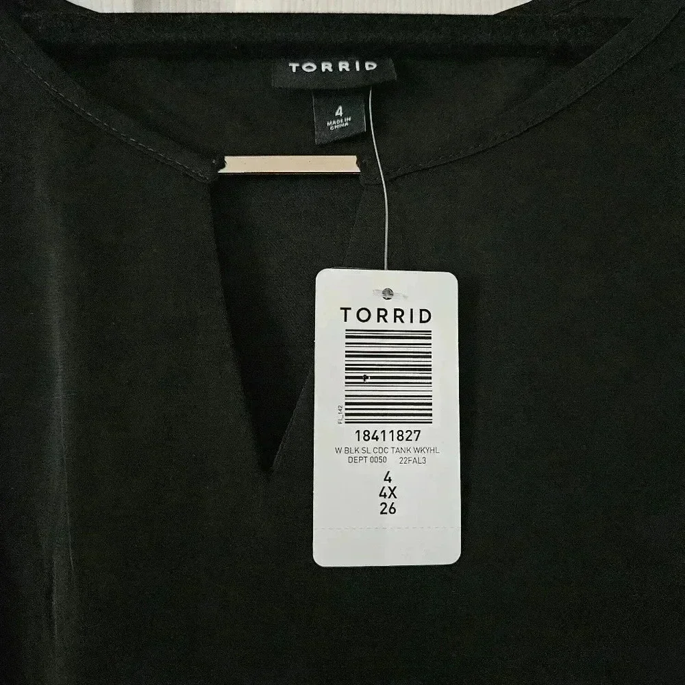 Torrid Sleeveless Flowy Tank Blouse Black (sz 4/4x/26) NWT - Picture 3 of 4